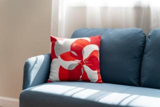 Fabulous 3bdrm Home With Parking - 2