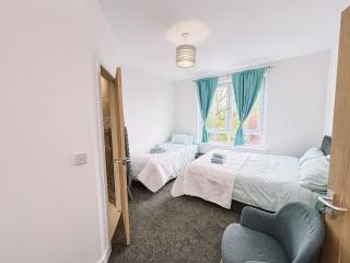 Itohan 3-bed Cottage Flat - 6