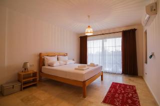 Comfortable 3-bedroom Villa with Pool and Garden - Kaş - 5