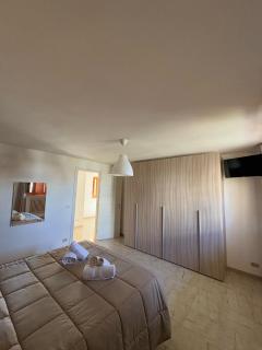 The Golden House - Castellana Grotte - 9