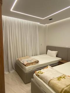 Madinaty, New and Luxurious Apartment Egypt - Madinaty - 9