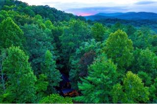 Meadow Retreat - Hot Tub, Fire Pit & Games - Morganton - 4