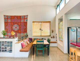 Spacious 4BR Villa with Magical Garden & Pool - Herzelia - 9