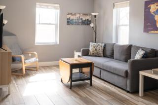 Beautiful 2BR Apartment-, Walk To West Point, Free Parking! - 8