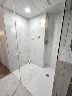 Designer apartment facing the sea - 6