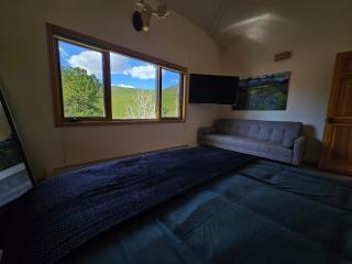 Moose Manor - Golden - 3