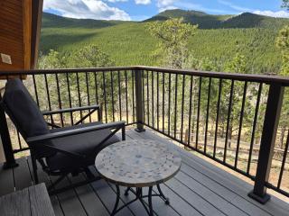 Moose Manor - Golden - 8