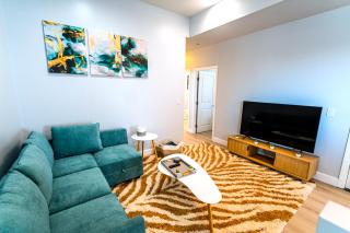 Stunning MidCity New Home Modern and Luxe Living - Los Angeles - 8