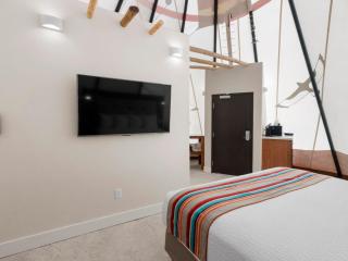Bluff Dwellings Resort - 2