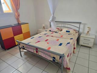 Appartement idéal, à deux pas de la mer, de la gare maritime et du centre-ville - Saint-François - 6