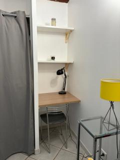 Studio tout confort - La Crau - 8