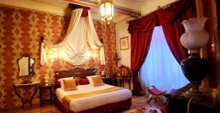 Hôtel Renaissance - 1