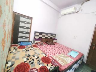 Sanjay HomeStay - Gwalior - 9