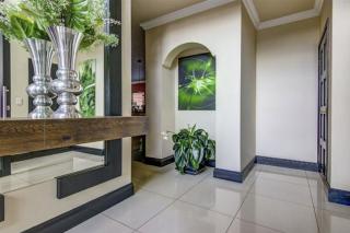 Vacation Home in Gated Estate - 6