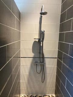 Pavillon avec piscine - 5