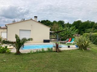 Pavillon avec piscine - 3