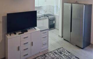 Cozy Apartment In Pula With Jacuzzi - Pula - 5