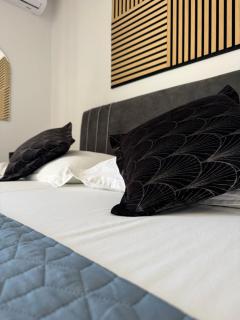VILLA ŠIMOVIĆ APARTMENTS - Baška Voda - 1