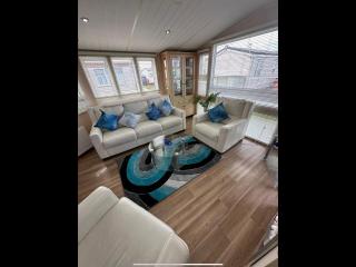M9 luxury lodge style holiday home waterside Ingoldmells Skegness - Ingoldmells - 3