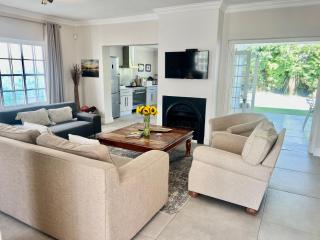 Anesta House - Stellenbosch - 9