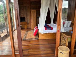 Baruna Sari Villa - 3
