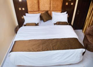 Darminah Hotel - 0