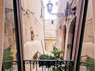 Donna Rosa - Main Avenue - Taormina - 3