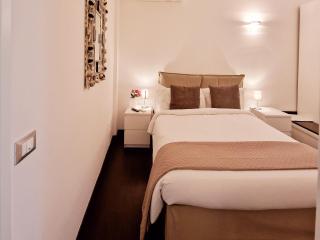 Donna Rosa - Main Avenue - Taormine - 3