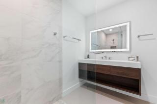 Romora Bay Resort & Marina - 1