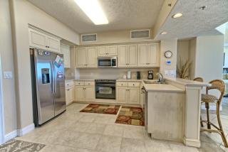 Beautiful Beachfront Condo with Pool View - Unit 0203 - Panama City Beach - 6