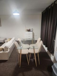 The get apartment - 7