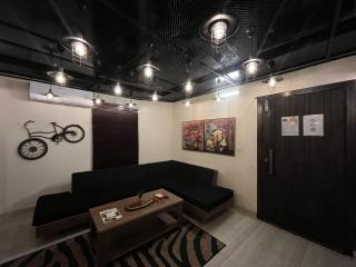 LUXE 2BHK Viking Loft - Rawalpindi - 0