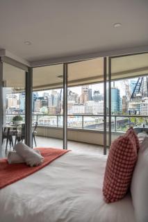 Luxury Darling Harbour Views, Pool & Parking - Sydney - 1