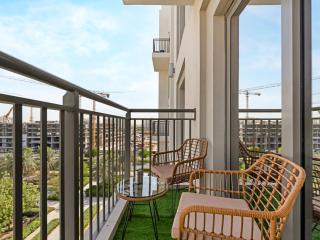 The Town Square Suite Luxury 2BR Near Qudra Lake - 7