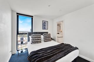 Gorgeous 2bed 2bath apartment near Crown - Melbourne - 3