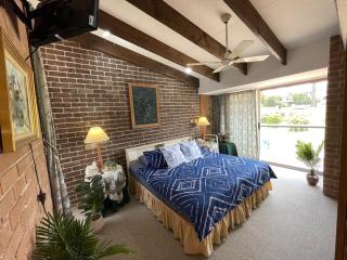 BasinWaterStays Waterfront Jetty - Brm2 - Basin View - 8