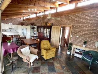 BasinWaterStays Waterfront Jetty - Brm3 - Basin View - 1