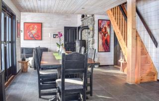 Amazing Home In Jøsenfjorden With Sauna - Gullingen - 6