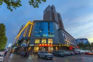 James Joyce Coffetel Shijiazhuang the Mixc Jinyuan Tower Airport Bus - Shijiazhuang - 0