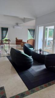 Pool View 5 Room - 3