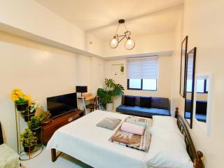 Best Staycation for you at Brenthill Condominium - 9