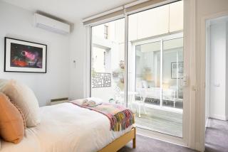 Central Duplex Penthouse - Free Parking & Terrace - 6