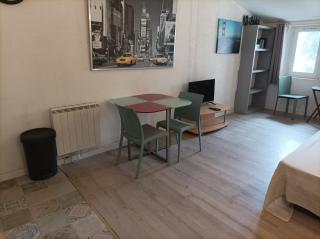 "Sous les Toits" -Garage privé optionnel -Centre historique-Plages à 21km ! - Pézenas - 7