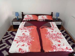 Sadrvan Home Noor - Otoka - 9