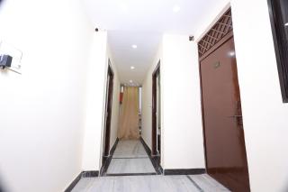 Hotel Tridev Agra - Agra - 3