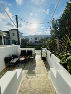 Beach House Batsi - Batsi - 8