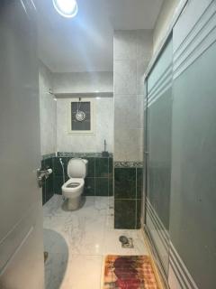 Fully furnished 3 bedrooms hotel apartment located at dream land - ‘Ezbet `Abd el-Ḥamîd - 3
