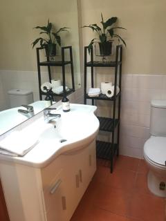 Bedroom with ensuite - 0