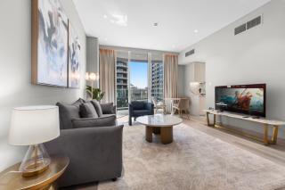 Luxury living in Dubai marina - 1br EXTRA large - 2