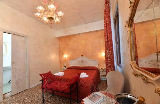 Locanda Casa Martini - Venice - 7